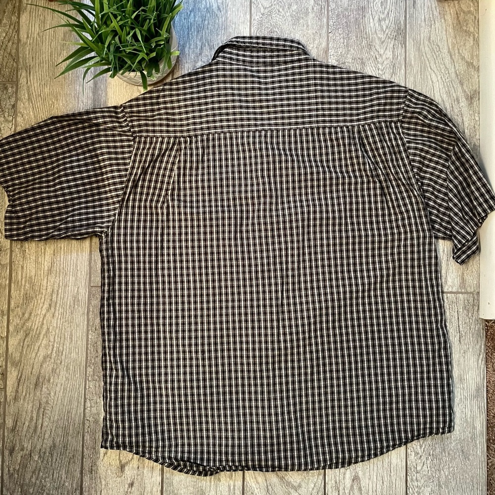 Anchor Blue Men’s Short Sleeve Black, White, & Yellow Plaid Button Up Shirt - Picture 6 of 6